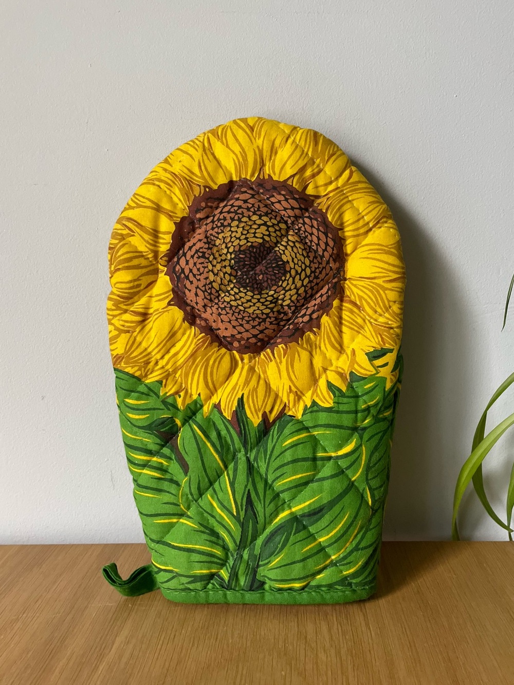 Rare 1992 Boston Warehouse Sunflower Puppet Oven Mitt